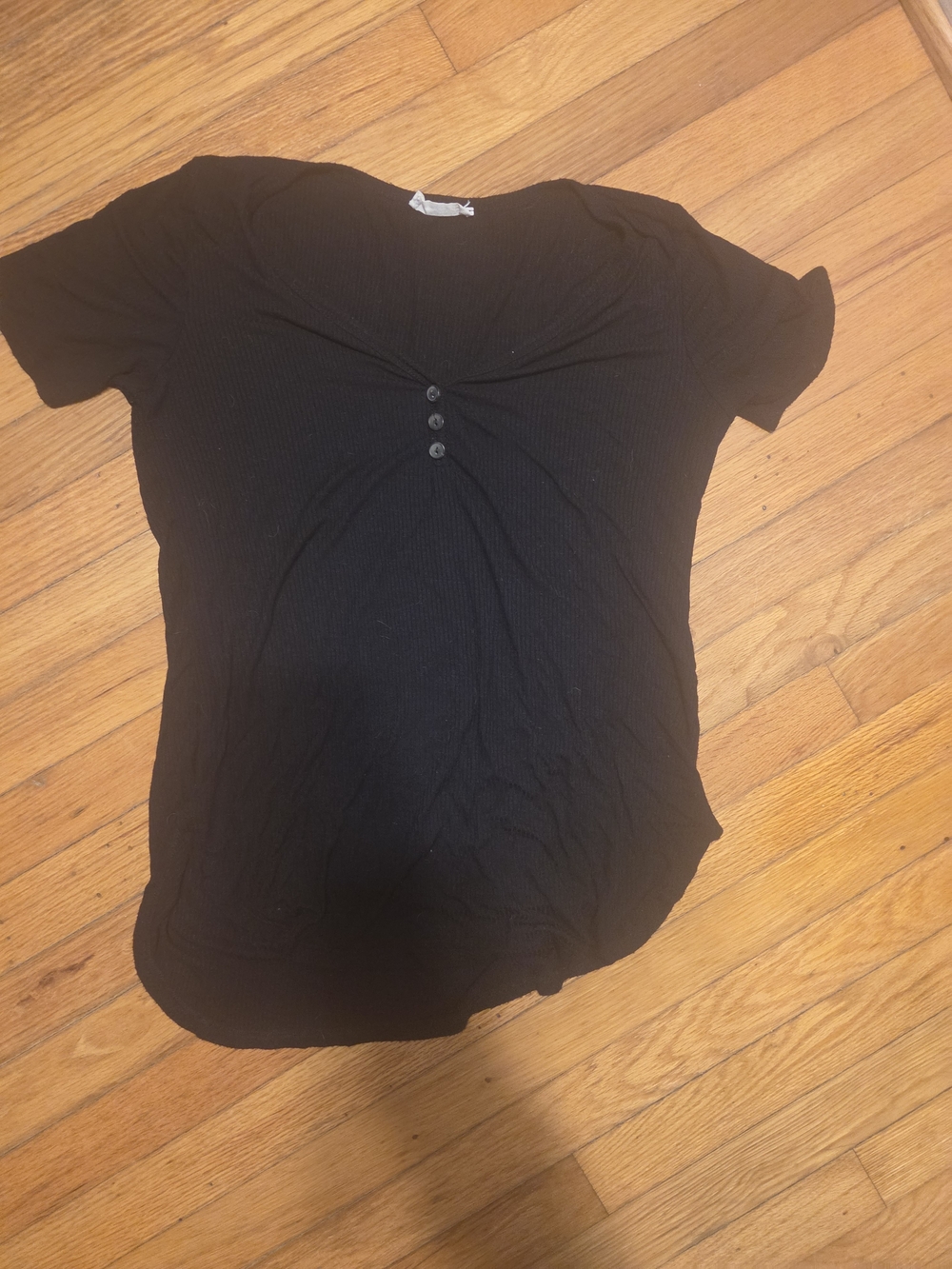 Women’s Black Button-Accent Short Sleeve Top